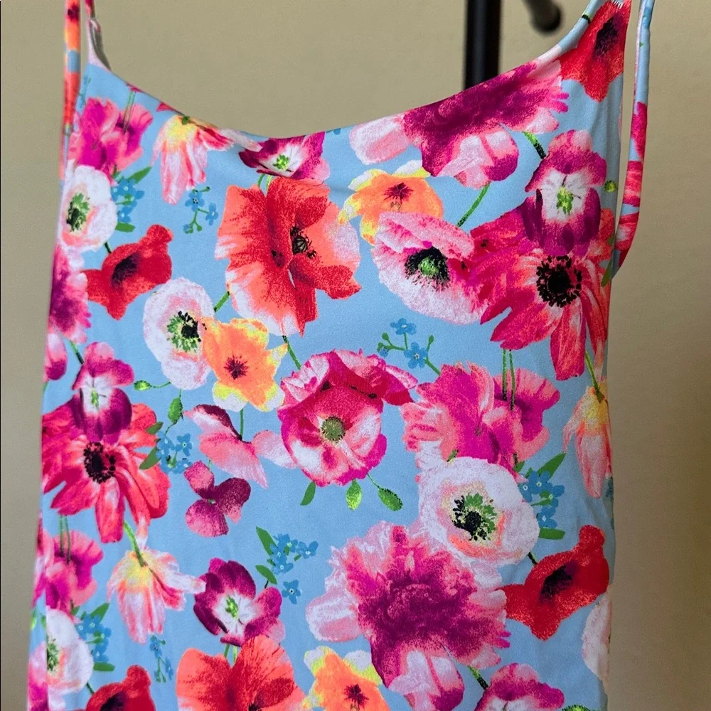 NWT Victoria’s Secret floral one piece size M pink floral scoop neck‎
